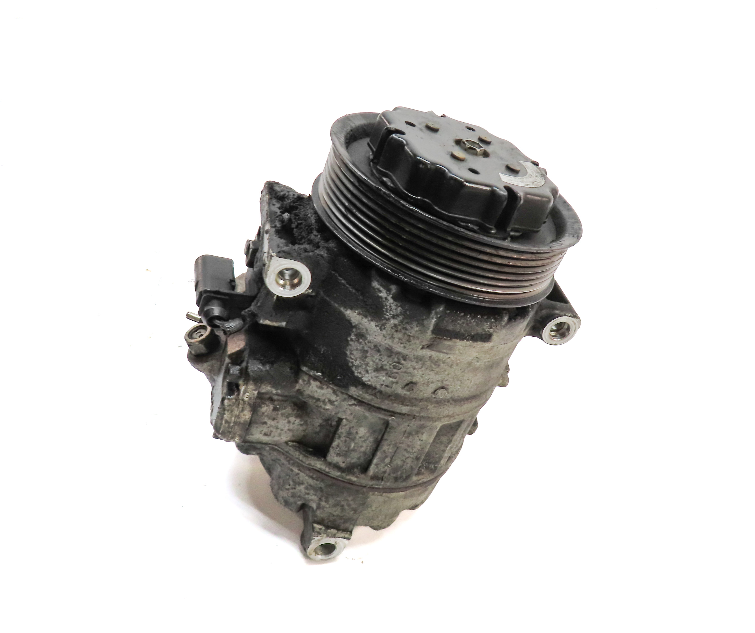 2003-2006 PORSCHE CAYENNE (955) 4.5L V8 A/C AIR CONDITIONING COMPRESSOR PUMP — exact item pictured